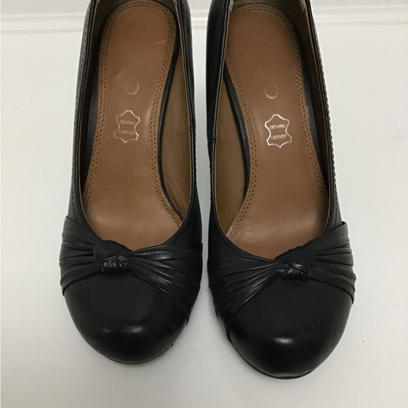 Aldo Black Heels - Picture 2 of 4